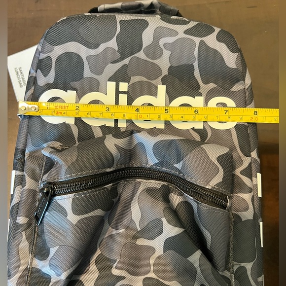 NWT Adidas Insulated Santiago Lunch bag black and gray camo print. - Picture 3 of 8